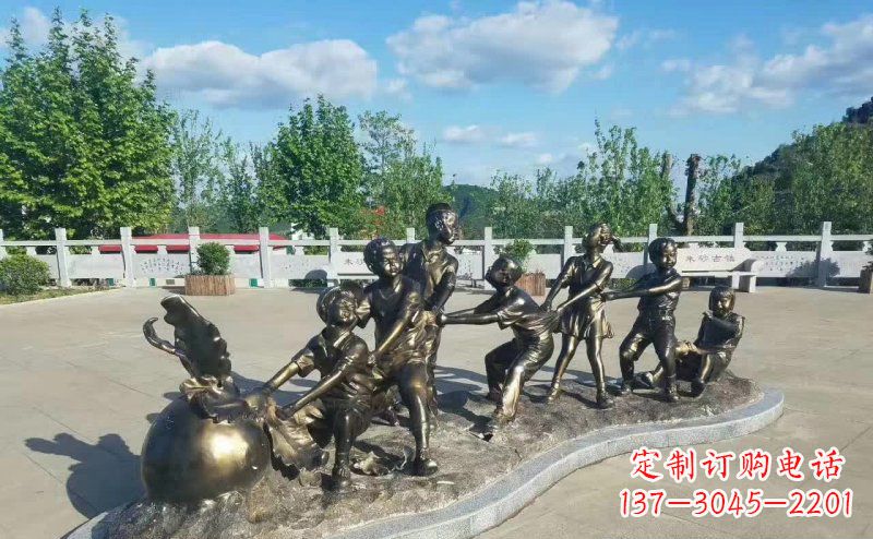安阳拔萝卜人物铜雕 (2)