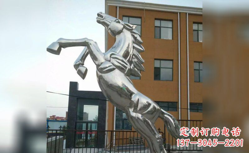 安阳奔马不锈钢雕塑