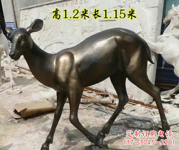 安阳奔跑的小鹿铜雕 (2)