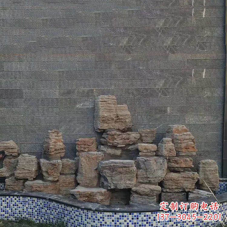 安阳别墅庭院假山鱼池