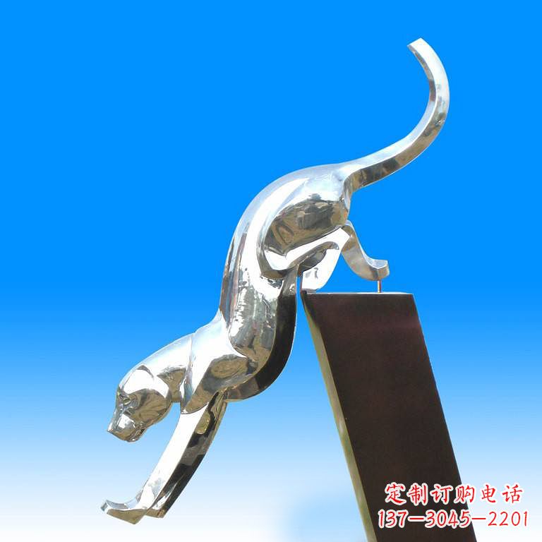 安阳玻璃钢豹子雕塑