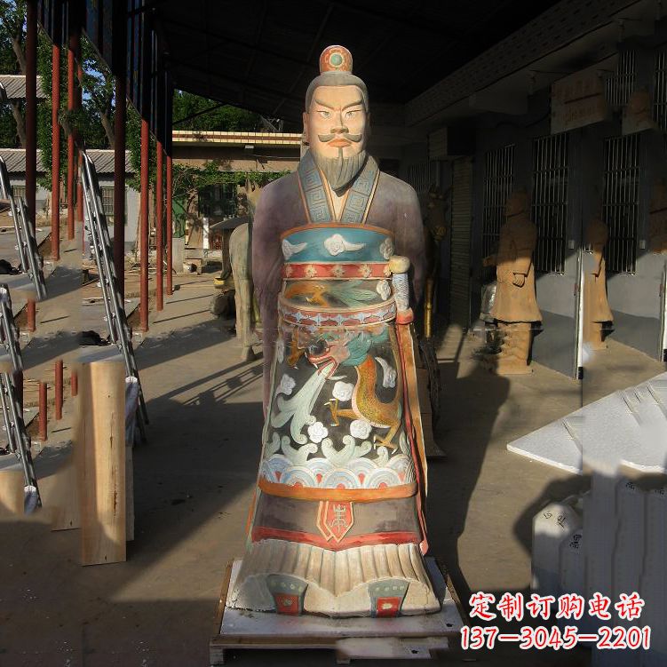 安阳玻璃钢彩绘秦始皇塑像
