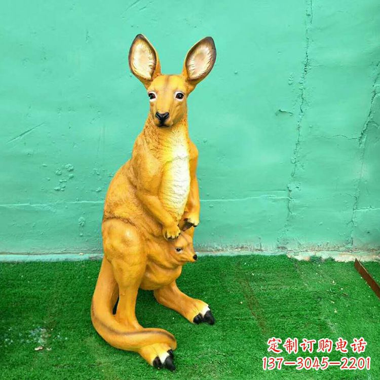 安阳玻璃钢袋鼠仿真雕塑