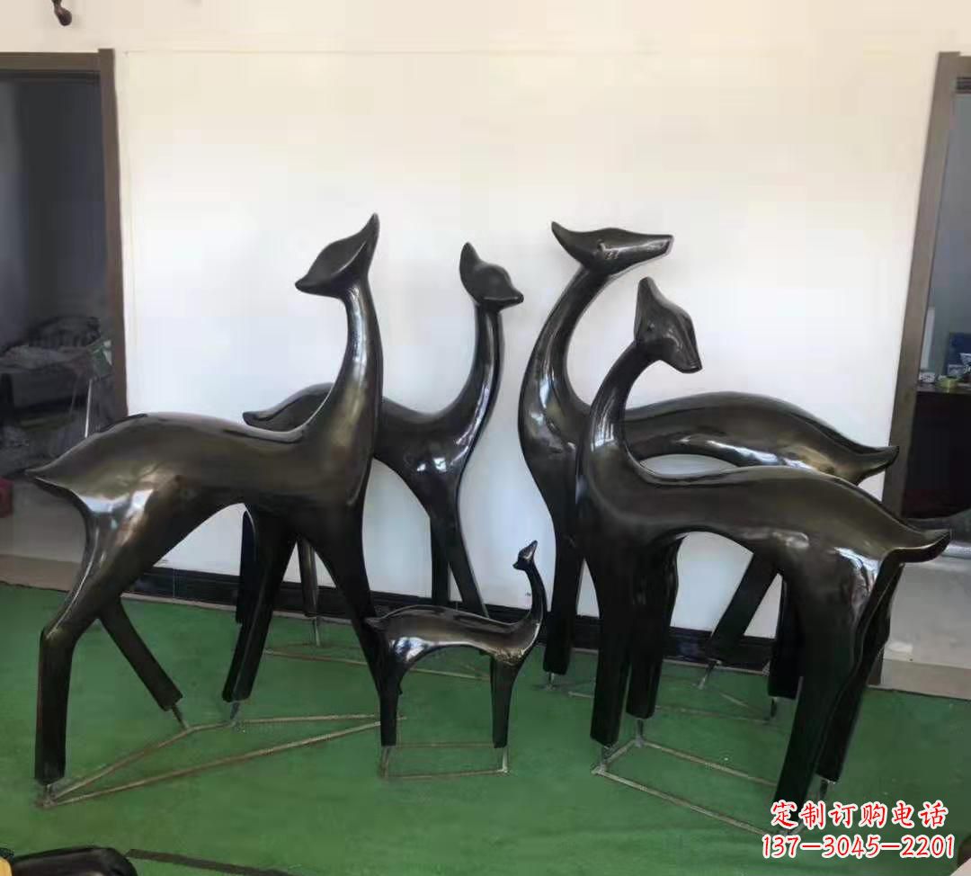 安阳玻璃钢仿铜抽象小鹿雕塑庭院景观摆件