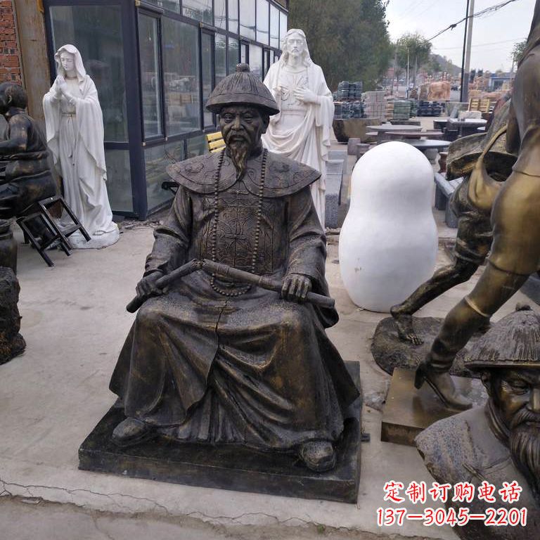 安阳玻璃钢仿铜林则徐坐姿像