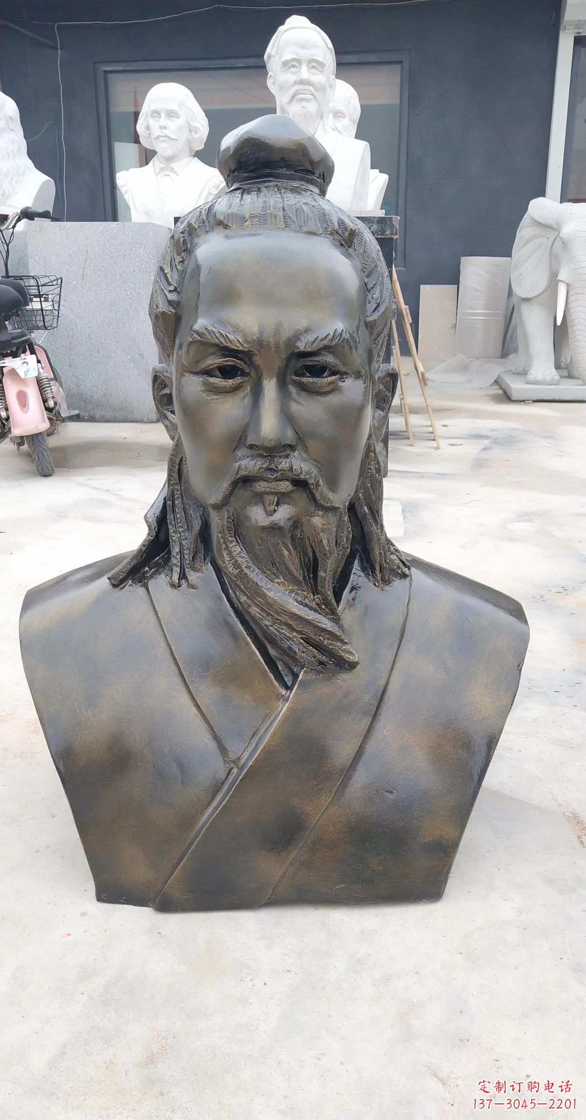 安阳玻璃钢仿铜鲁班头像雕塑