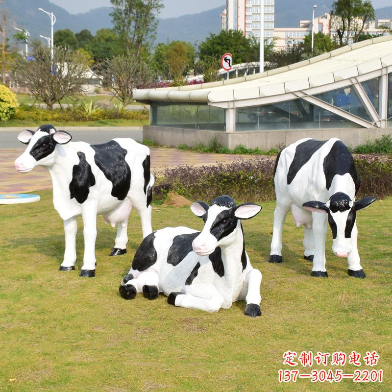 安阳玻璃钢仿真奶牛雕塑 (3)