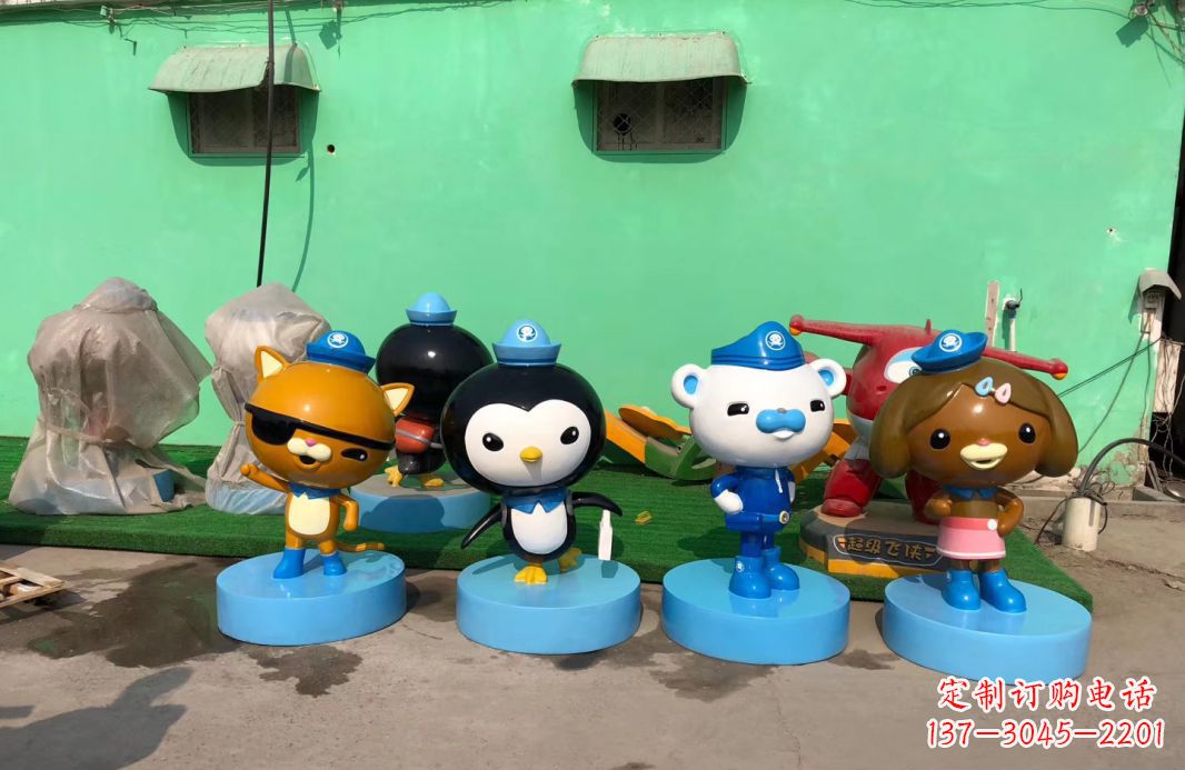 安阳玻璃钢卡通动物雕塑公园卡通雕塑