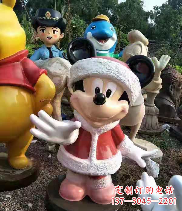安阳玻璃钢米老鼠和唐老鸭卡通动物雕塑