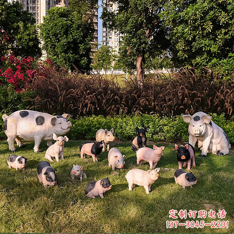 安阳玻璃钢树脂仿真猪雕塑-公园农家院仿真动物雕塑摆件