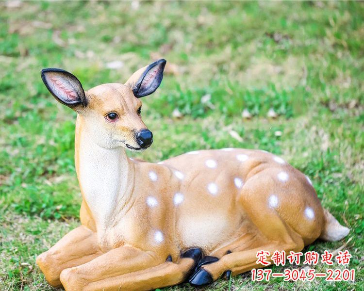 安阳玻璃钢卧姿梅花鹿