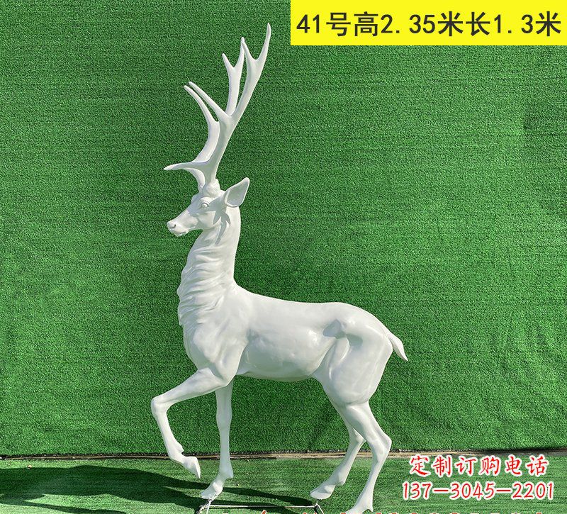 安阳玻璃钢驯鹿雕塑