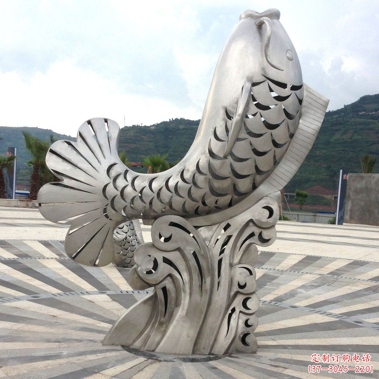 安阳不锈钢“鱼”园林水景喷泉动物景观雕塑