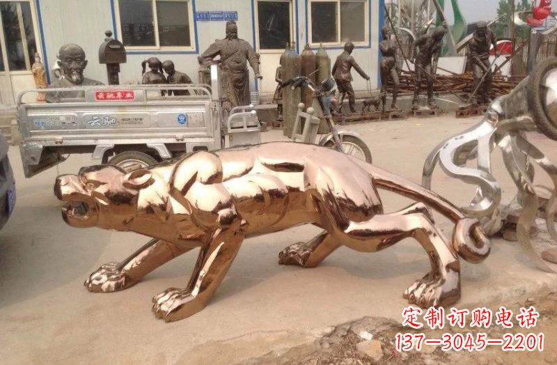 安阳不锈钢豹子雕塑222