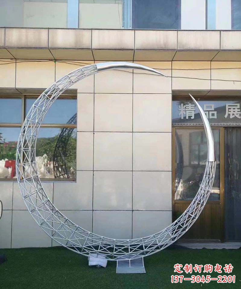 安阳不锈钢别墅月亮镂空雕塑