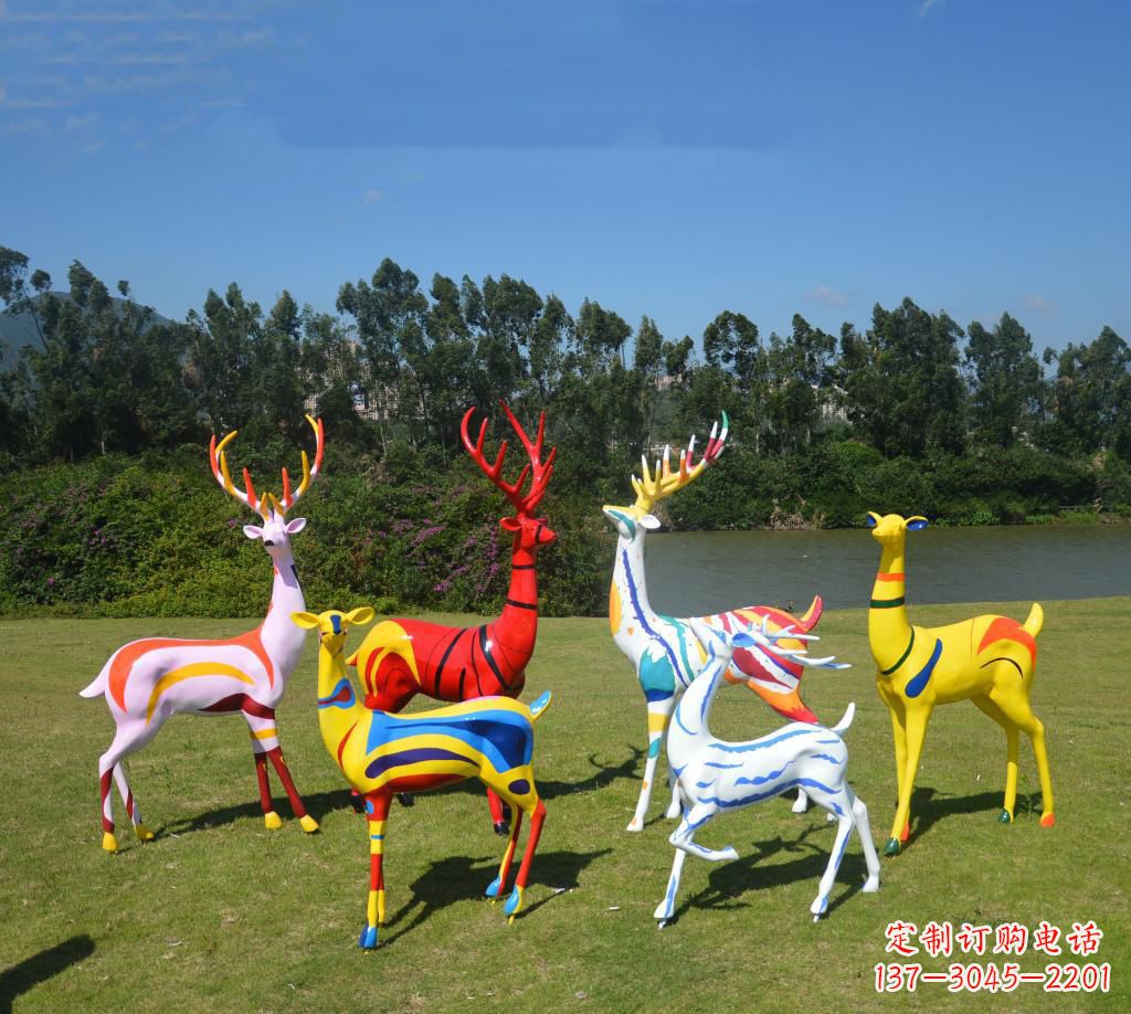 安阳不锈钢彩绘梅花鹿公园景观雕塑