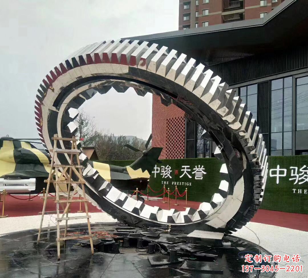 安阳不锈钢抽象齿轮雕塑1
