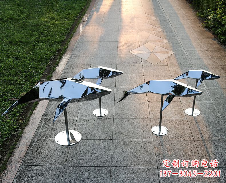 安阳不锈钢抽象动物海豚雕塑1