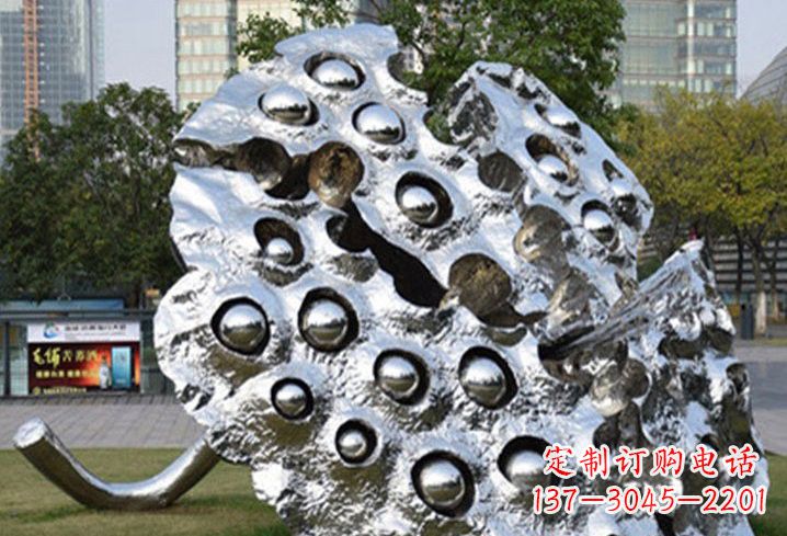 安阳不锈钢抽象莲蓬雕塑