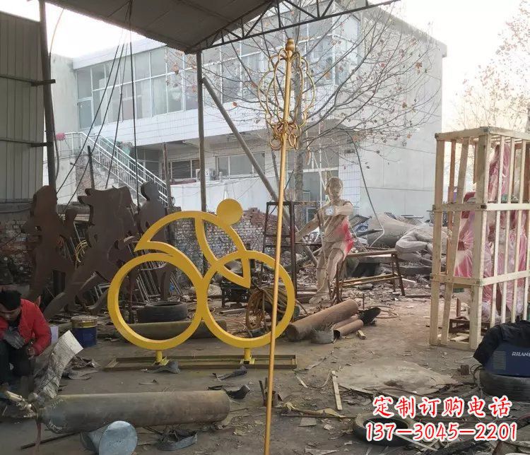 安阳不锈钢抽象人物骑自行车雕塑 (2)