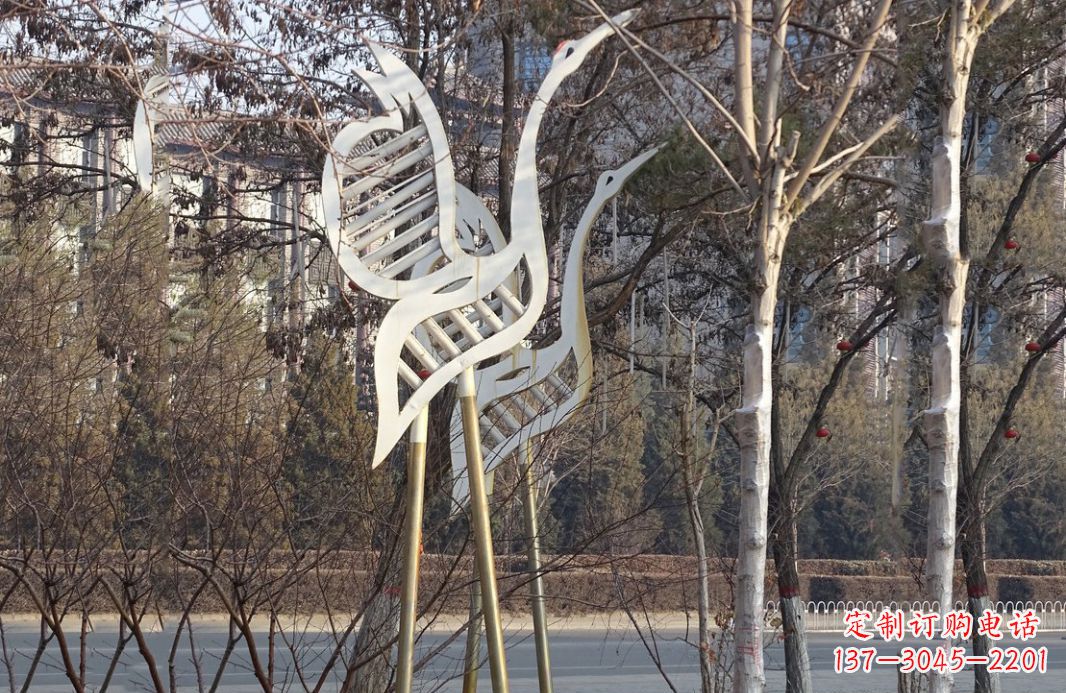 安阳不锈钢抽象仙鹤雕塑 (2)