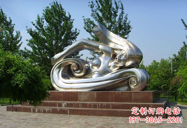 安阳不锈钢抽象游泳女孩雕塑