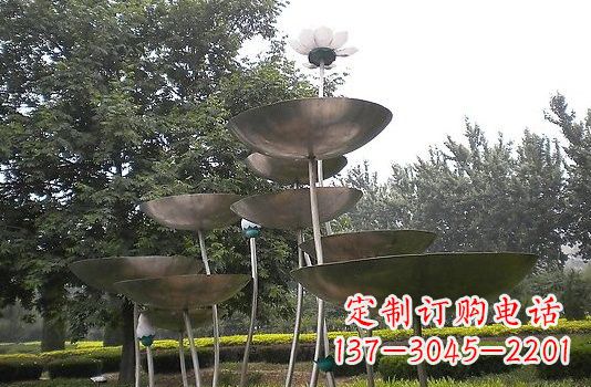 安阳不锈钢大型抽象荷花荷叶雕塑