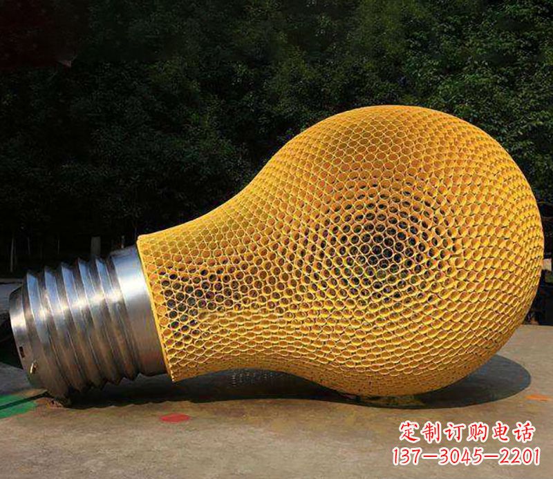安阳不锈钢灯泡景观雕塑