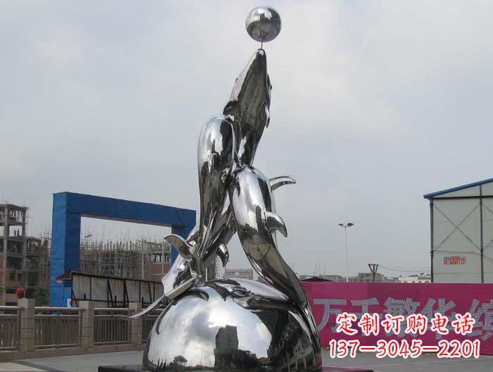 安阳不锈钢动物三个海豚雕塑