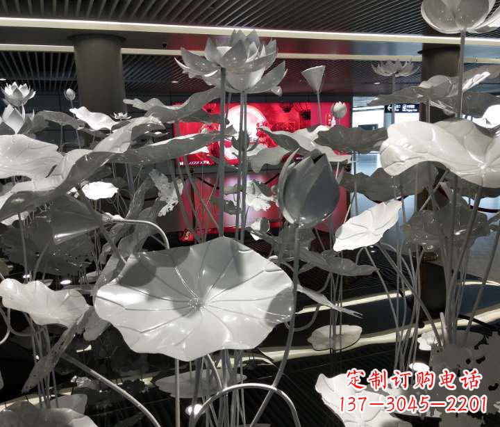 安阳不锈钢锻造荷花雕塑