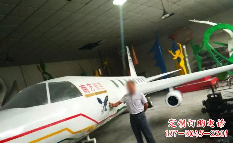 安阳不锈钢飞机雕塑 (2)