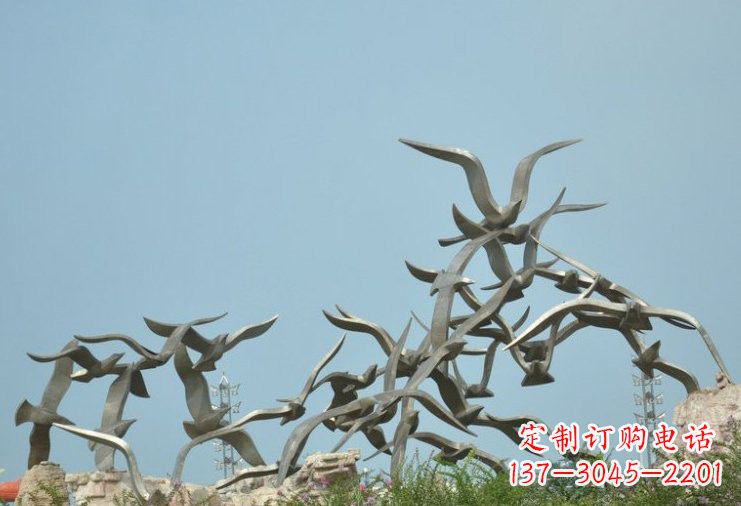 安阳不锈钢飞翔的大雁雕塑