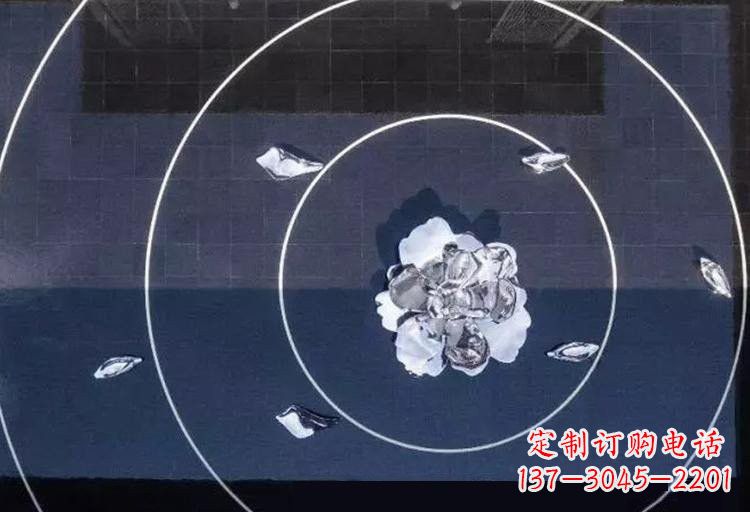 安阳不锈钢公园波纹和莲花雕塑