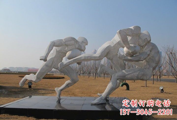 安阳不锈钢公园橄榄球运动员雕塑