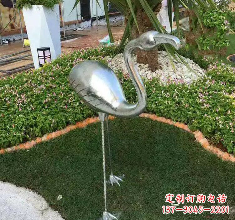 安阳不锈钢公园火烈鸟雕塑2