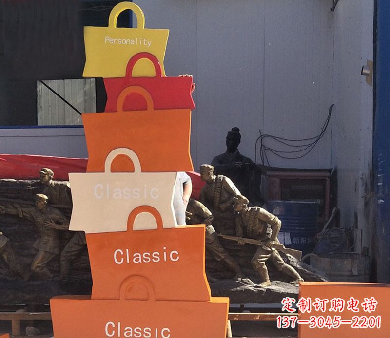 安阳不锈钢购物袋雕塑2