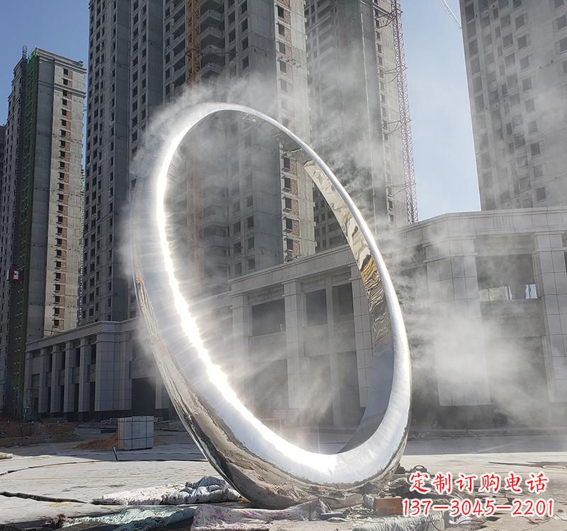 安阳不锈钢广场大型圆环雕塑