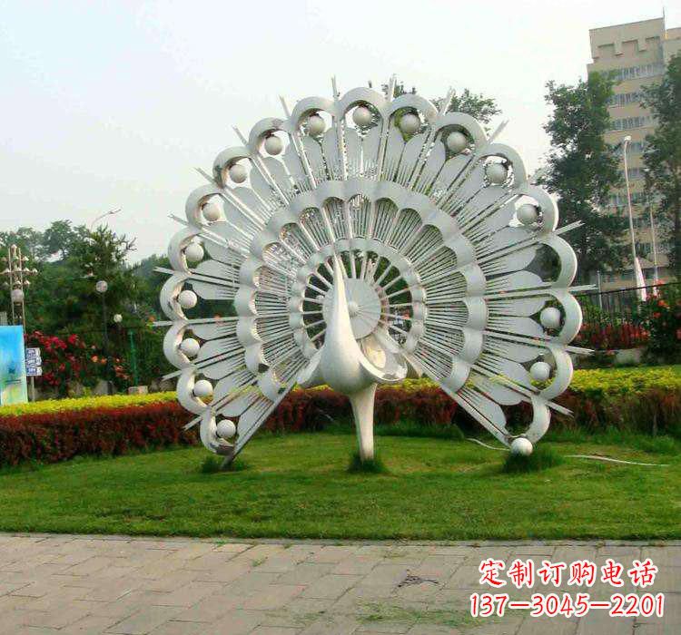 安阳不锈钢广场动物孔雀雕塑