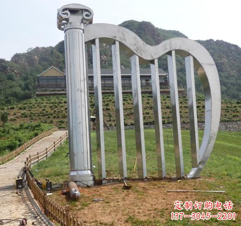 安阳不锈钢竖琴雕塑——雕塑艺术的精粹