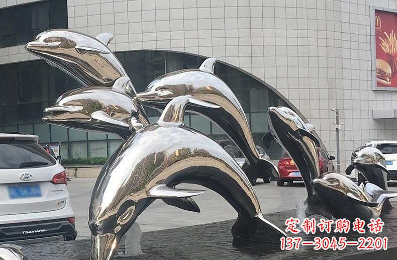 安阳不锈钢广场跳跃的海豚雕塑