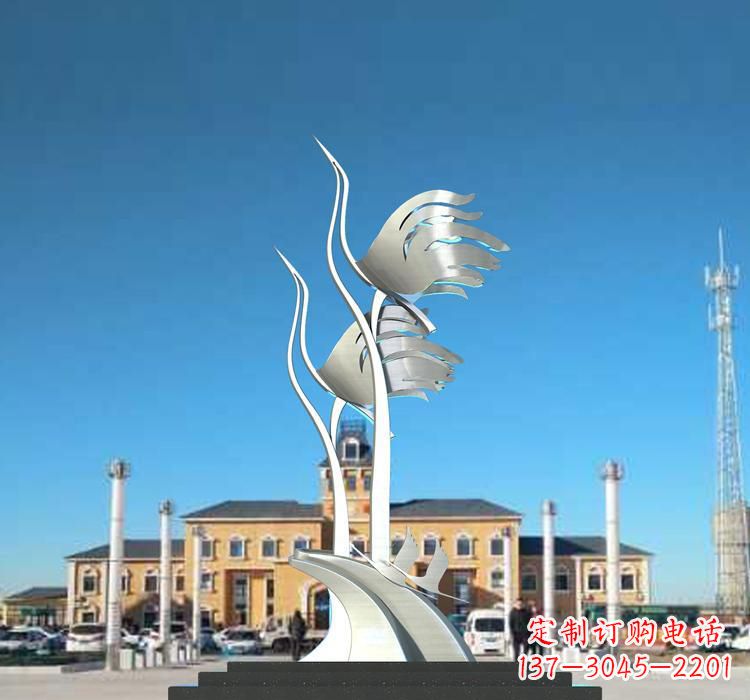安阳不锈钢广场仙鹤雕塑