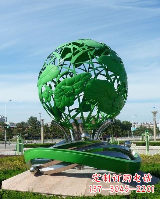 安阳不锈钢荷叶青蛙镂空球雕塑