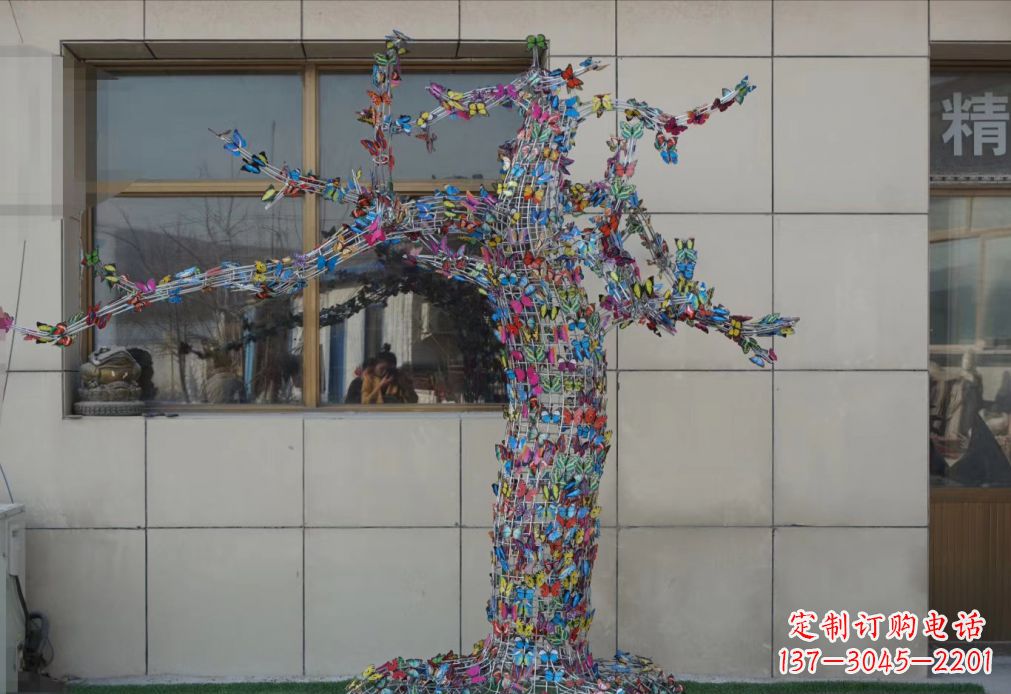 安阳不锈钢花蝴蝶树雕塑户外摆件