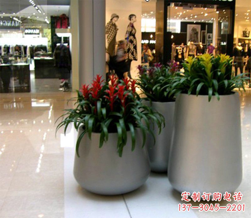 安阳不锈钢花盆雕塑2