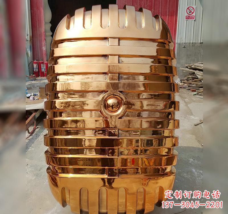 安阳不锈钢金话筒雕塑
