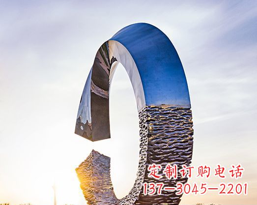 安阳不锈钢景观圆环标志雕塑