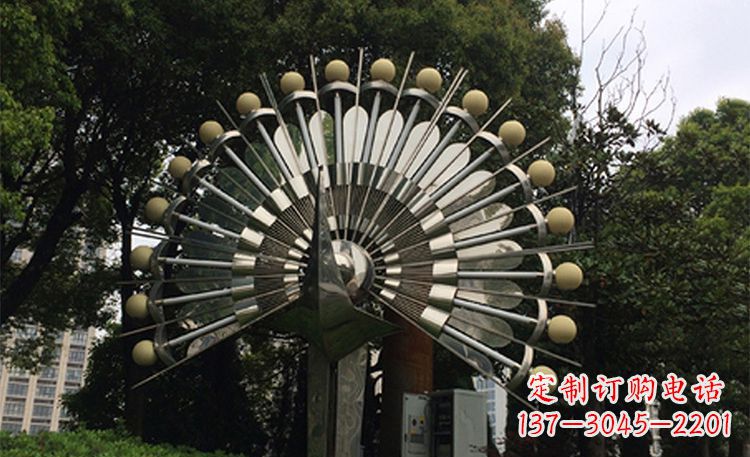 安阳不锈钢孔雀开屏公园雕塑