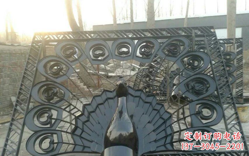 安阳不锈钢孔雀开屏景观雕塑