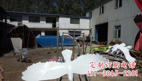 安阳不锈钢老鹰雕塑 (2)