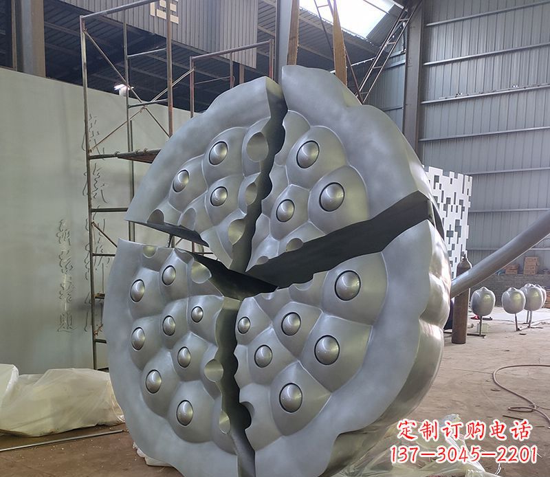 安阳不锈钢莲蓬景观雕塑